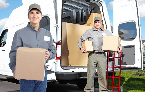 Commercial moving and storage planning for office contents
